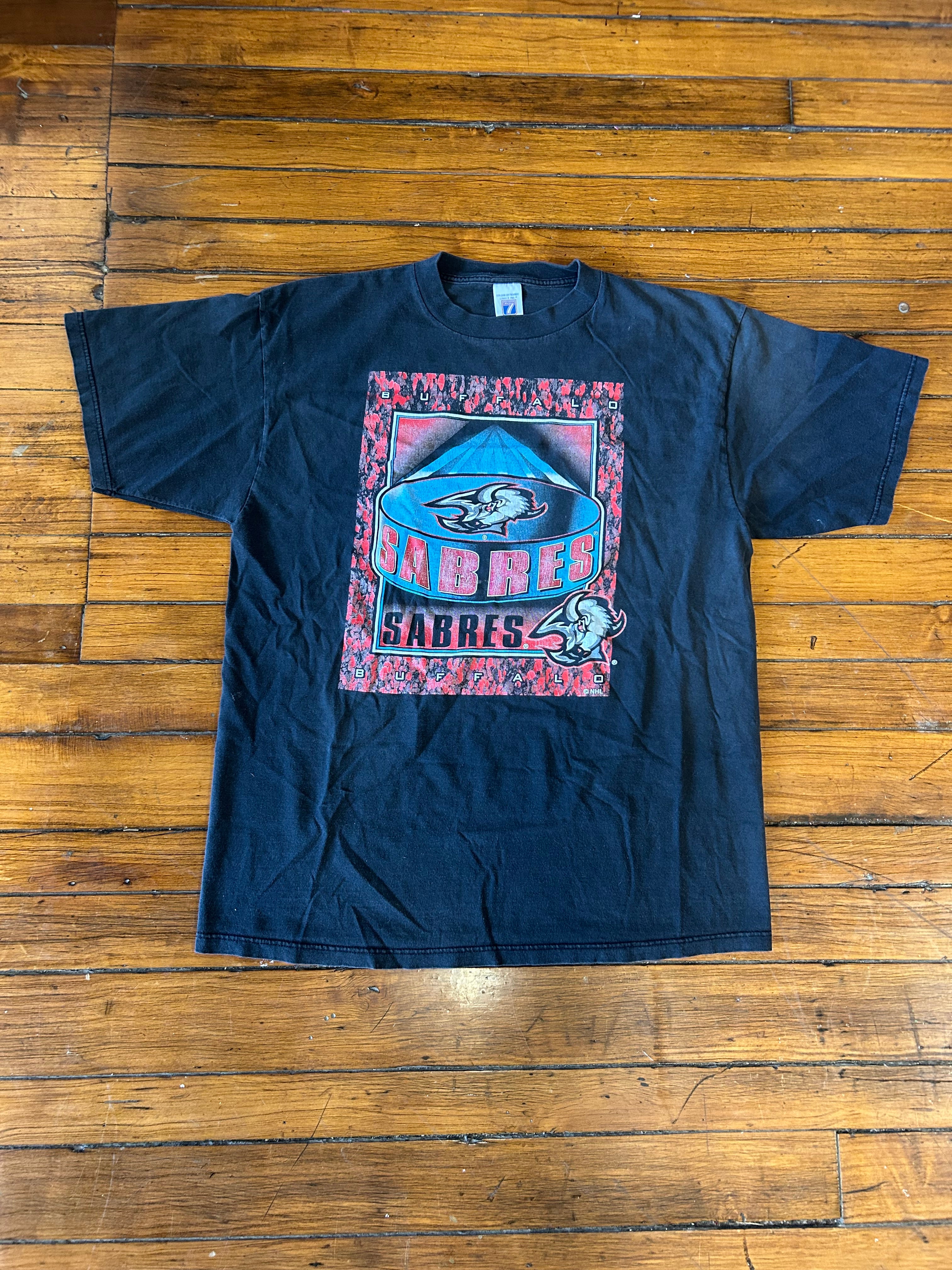 Buffalo Sabres Vintage Hockey LOGO 7 T-Shirt