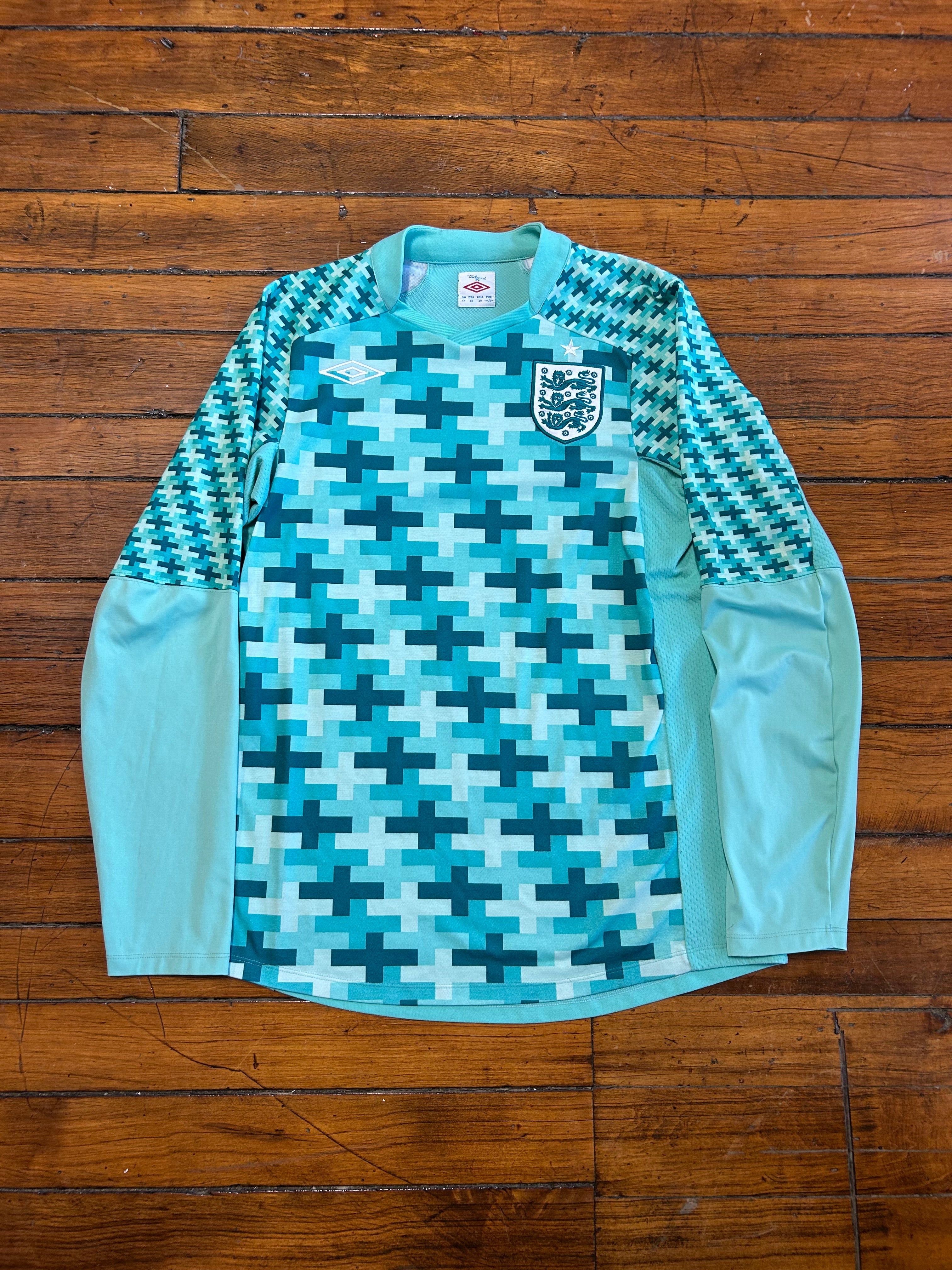 England 2011-2012 Goalkeeper Knit Umbro “St George’s cross”