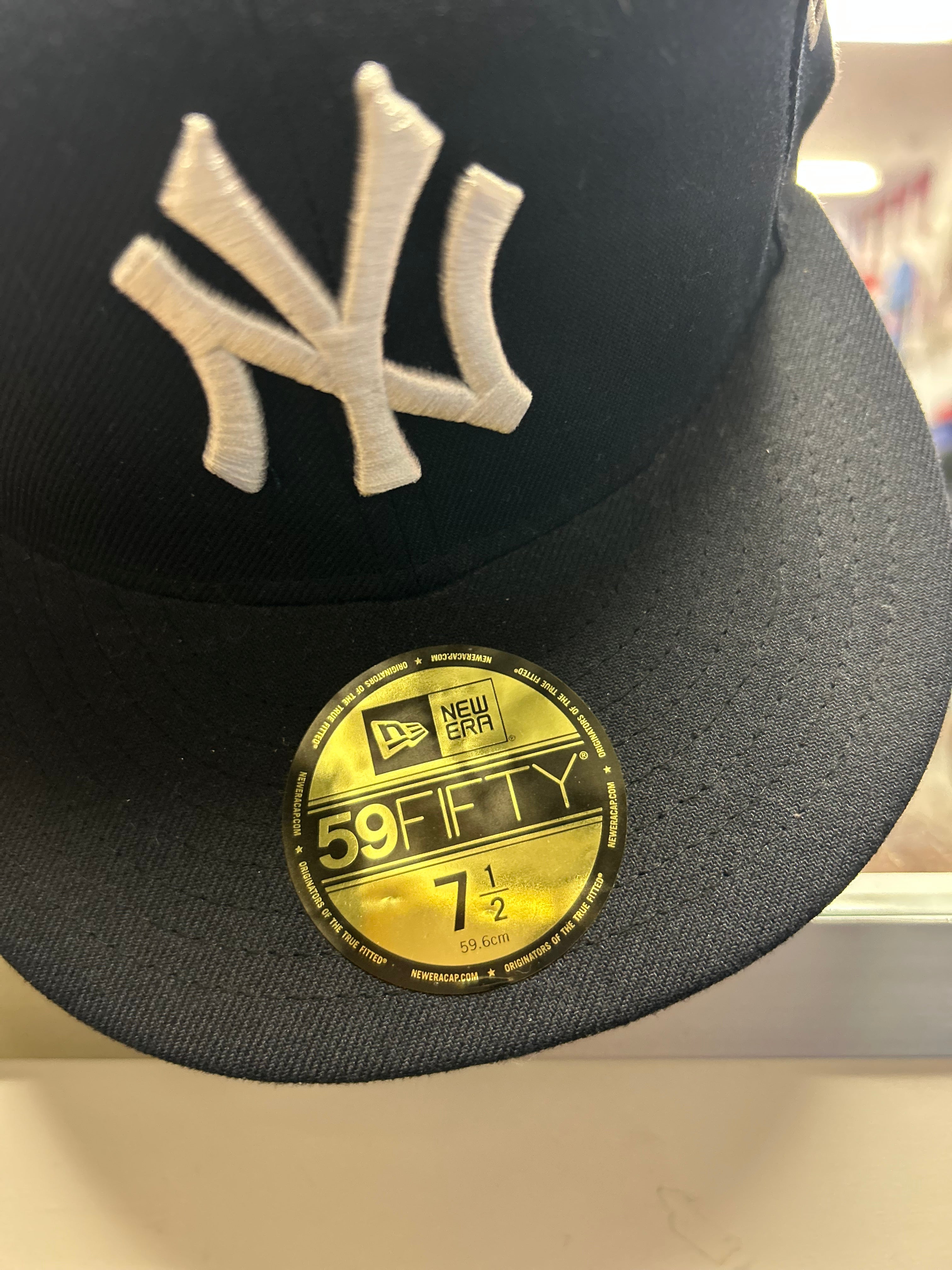 New York Yankees New Era Fitted Cap 7 1/2