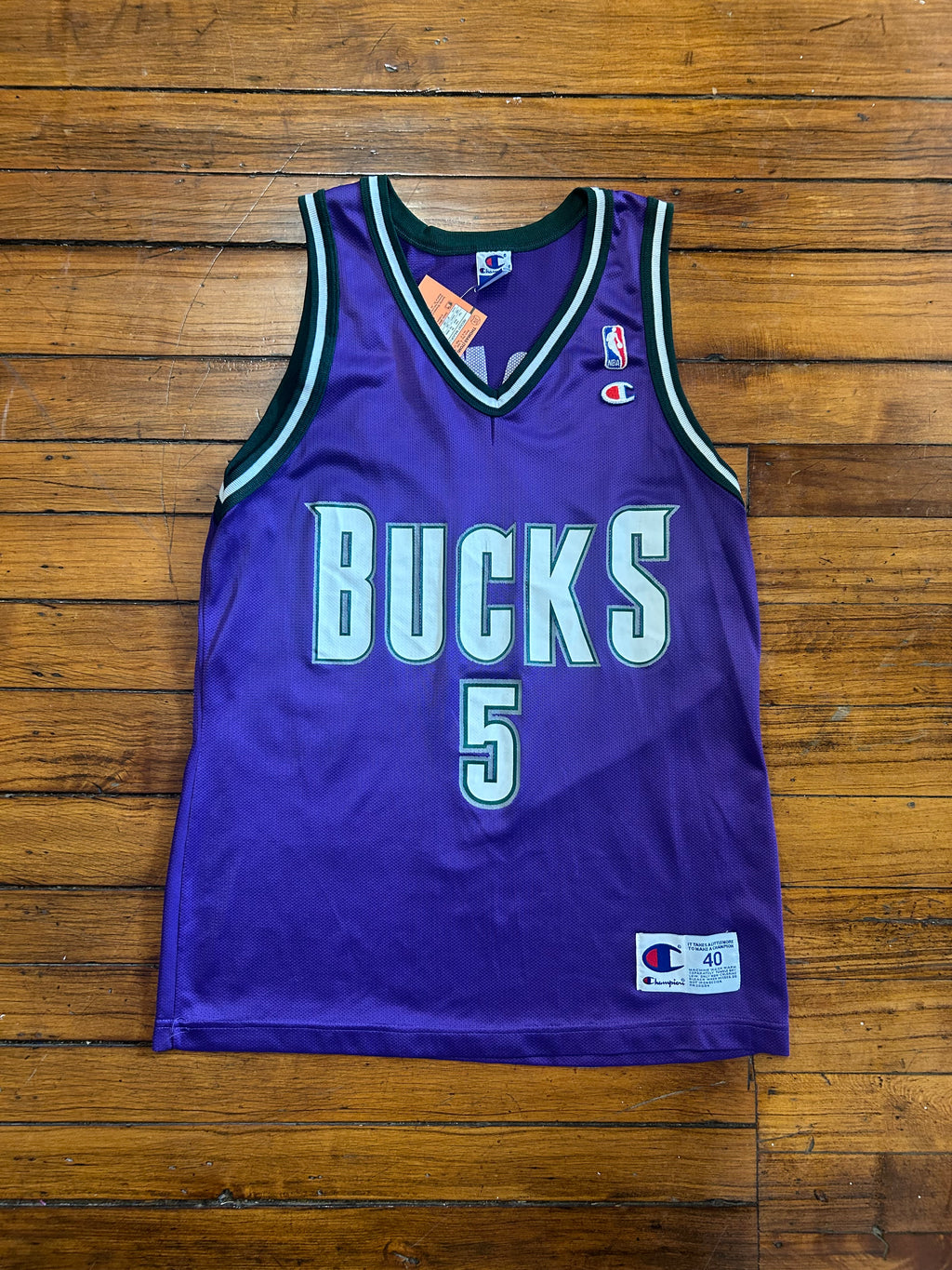 Vintage Milwaukee Bucks Tim Thomas #5 Champion Jersey