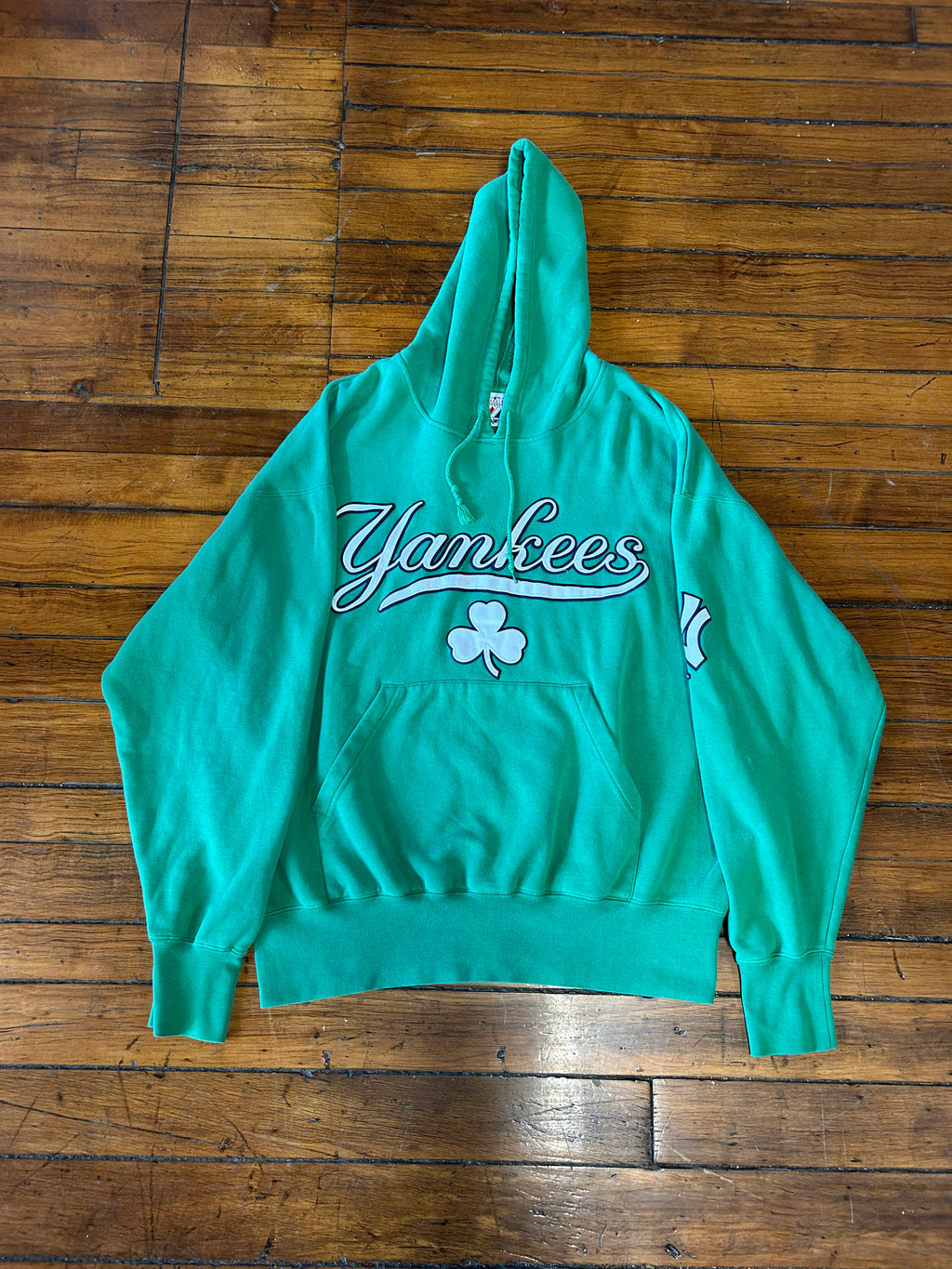 New York Yankees Vintage Irish Green Pullover Sweatshirt