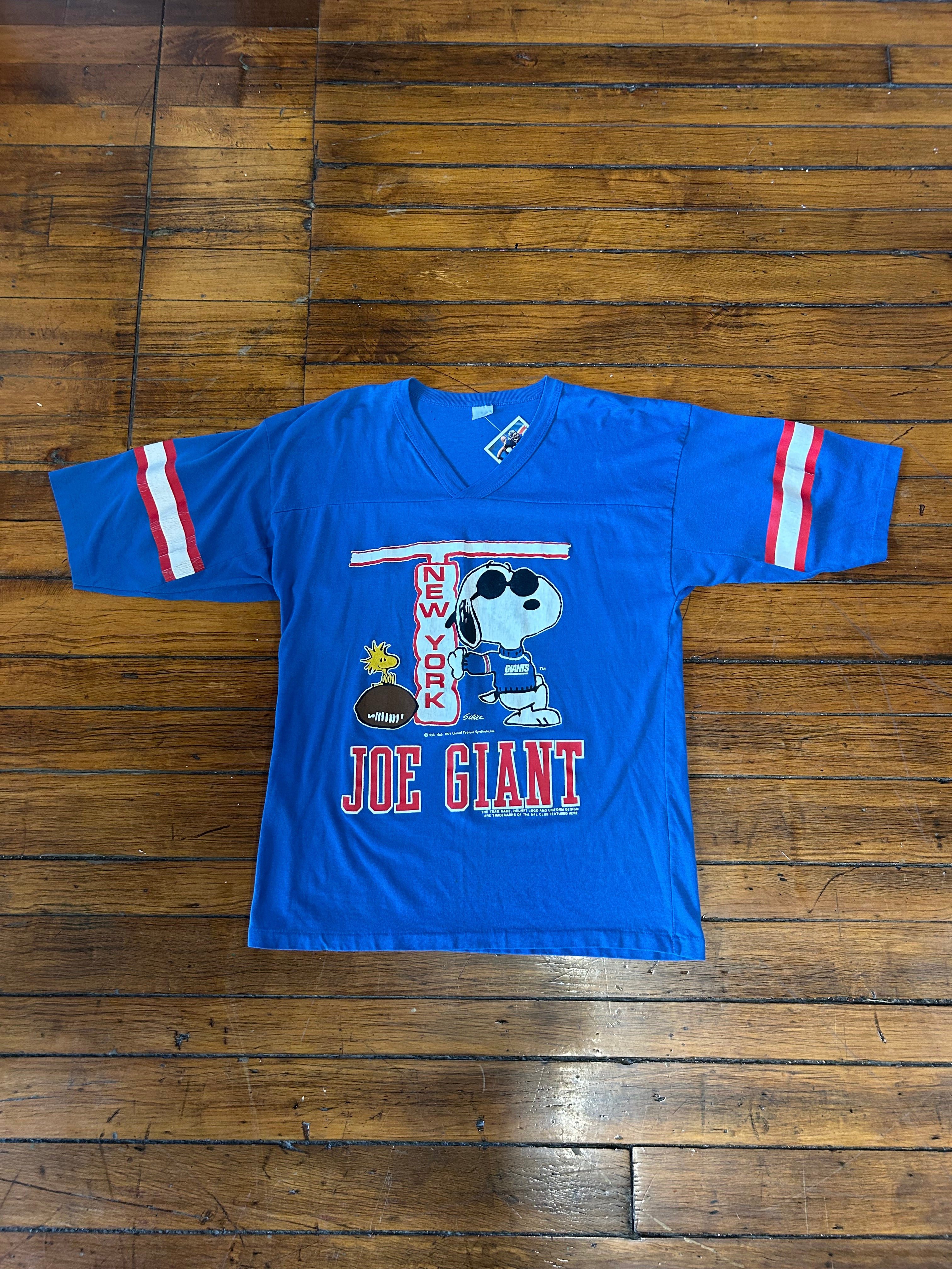 Vintage New York Giants Snoopy Joe Giant Football T-Shirt V Neck