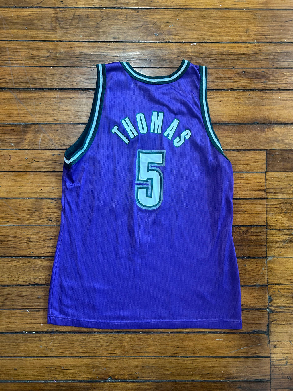 Vintage Milwaukee Bucks Tim Thomas #5 Champion Jersey